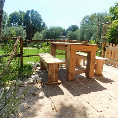 La Casa Di Paglia Affittacamere San Felice del Benaco